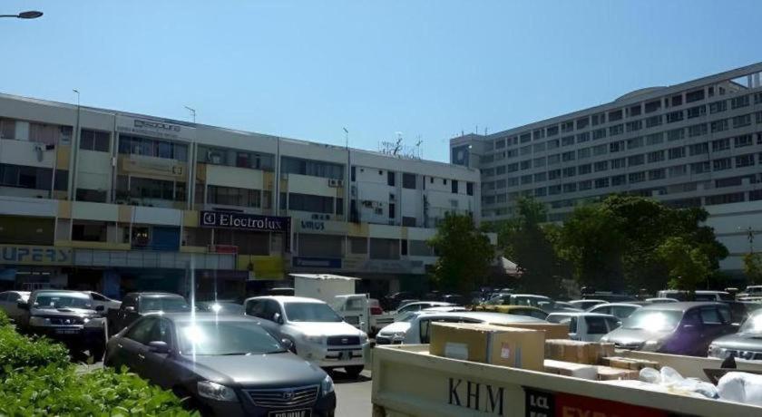 Cathay Hotel Kota Kinabalu Exterior photo